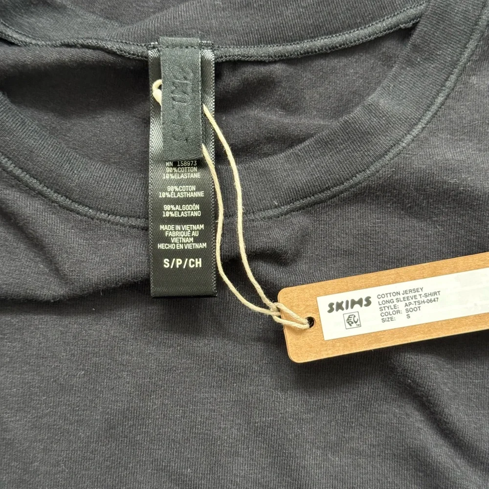 NWT Skims Cotton Jersey Long Sleeve T-Shirt, Size Small - Picture 3 of 3